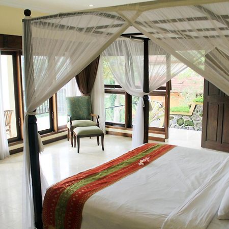 Puri Bunga Resort Ubud  Luaran gambar